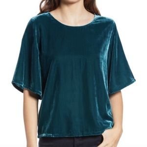 Women's Chelsea 28 Velvet Crewneck Top - Green Ponderosa, Size XS